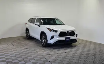 Toyota Highlander 2022 года за 27 400 000 тг. в Алматы фото 3
