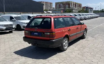 Volkswagen Passat 1993 года за 990 000 тг. в Караганда