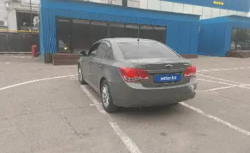 Chevrolet Cruze 2011 года за 2 090 000 тг. в Алматы фото 4