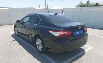 Toyota Camry 2018 года за 10 790 000 тг. в Шымкент фото 4
