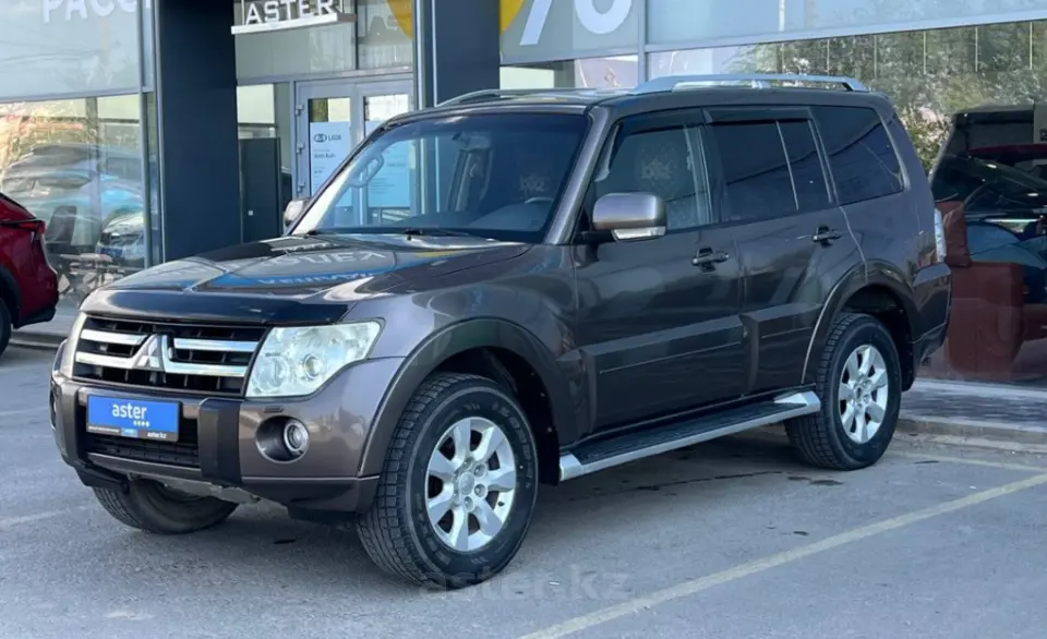 2010 Mitsubishi Pajero