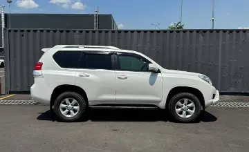 Toyota Land Cruiser Prado 2011 года за 13 690 000 тг. в Алматы фото 4