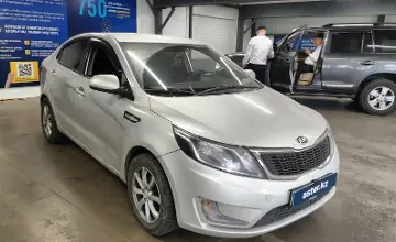 Kia Rio 2014 года за 3 990 000 тг. в Астана фото 2