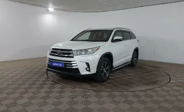 Toyota Highlander 2017 года за 13 590 000 тг. в Шымкент фото 1