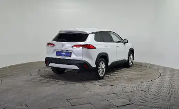 Toyota Corolla Cross 2024 года за 10 490 000 тг. в Алматы