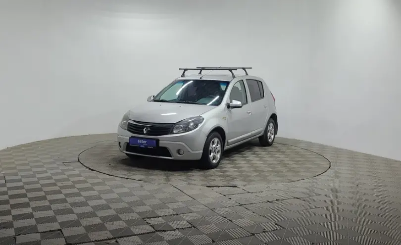 Renault Sandero 2013 года за 2 790 000 тг. в Алматы