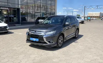 Mitsubishi Outlander 2018 года за 8 490 000 тг. в Караганда фото 1