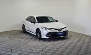 Toyota Camry 2020 года за 14 550 000 тг. в Алматы фото 3