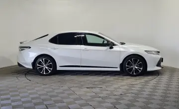 Toyota Camry 2020 года за 14 550 000 тг. в Алматы фото 4