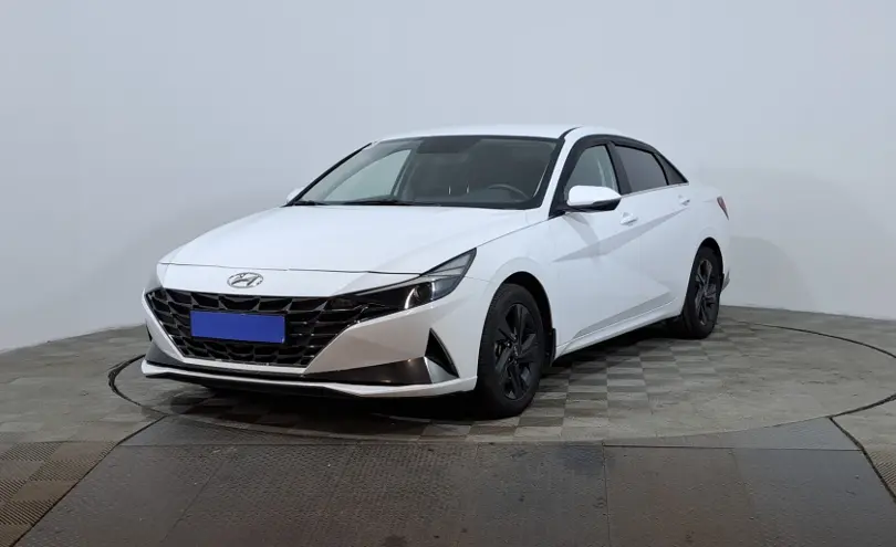 Hyundai Elantra 2022 года за 8 100 000 тг. в Астана