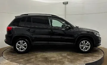 Volkswagen Tiguan 2015 года за 6 690 000 тг. в Актобе фото 4