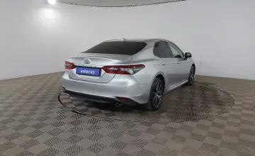 Toyota Camry 2023 года за 17 900 000 тг. в Шымкент
