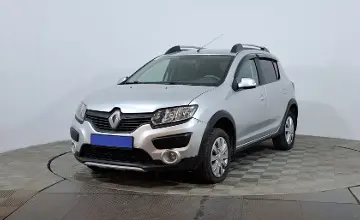 Renault Sandero 2018 года за 3 790 000 тг. в Астана фото 1