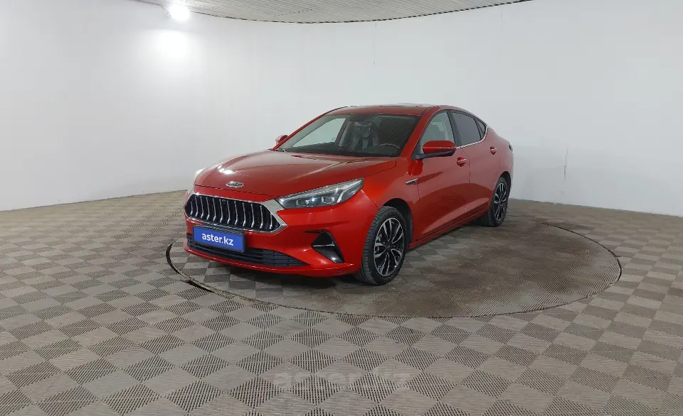 2022 JAC J7
