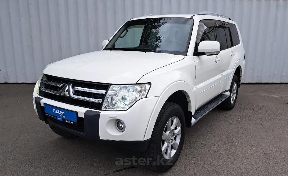 2010 Mitsubishi Pajero