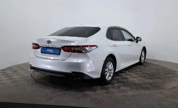 Toyota Camry 2020 года за 13 250 000 тг. в Астана
