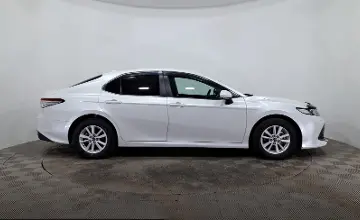 Toyota Camry 2020 года за 13 250 000 тг. в Астана фото 4