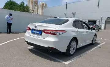 Toyota Camry 2019 года за 15 100 000 тг. в Шымкент фото 3