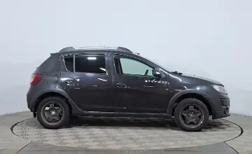 Renault Sandero 2015 года за 2 490 000 тг. в Астана фото 4