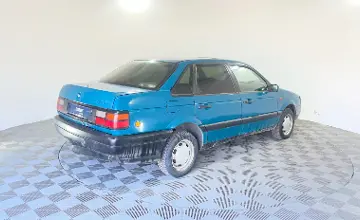 Volkswagen Passat 1992 года за 490 000 тг. в Павлодар