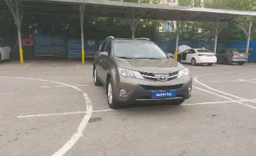 Toyota RAV4 2014 года за 8 500 000 тг. в Алматы фото 2