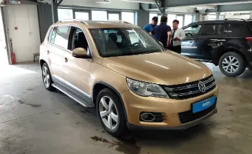 Volkswagen Tiguan 2012 года за 4 690 000 тг. в Астана фото 2