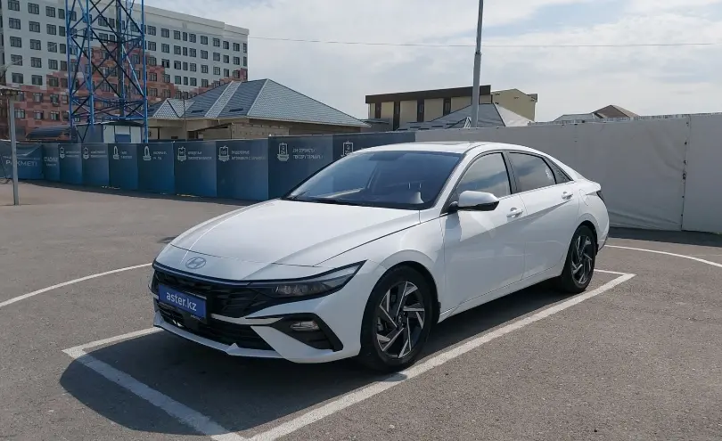 Hyundai Elantra 2024 года за 8 990 000 тг. в Шымкент