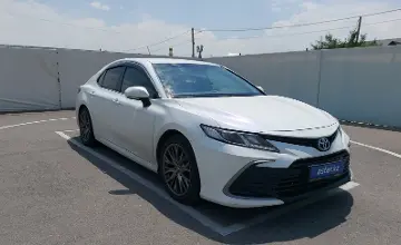 Toyota Camry 2022 года за 12 190 000 тг. в Шымкент фото 2