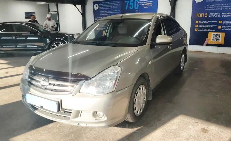 2015 Nissan Almera
