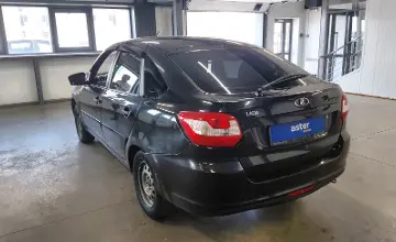 LADA (ВАЗ) Granta 2015 года за 1 990 000 тг. в Астана фото 4