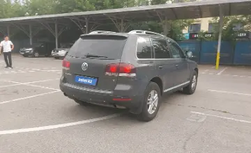 Volkswagen Touareg 2007 года за 5 190 000 тг. в Алматы фото 3