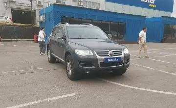 Volkswagen Touareg 2007 года за 5 190 000 тг. в Алматы фото 2