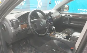 Volkswagen Touareg 2007 года за 5 190 000 тг. в Алматы фото 5
