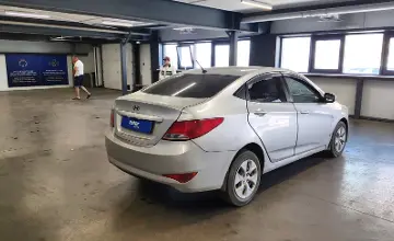 Hyundai Solaris 2015 года за 3 990 000 тг. в Астана фото 3