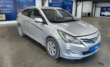 Hyundai Solaris 2015 года за 3 990 000 тг. в Астана фото 2
