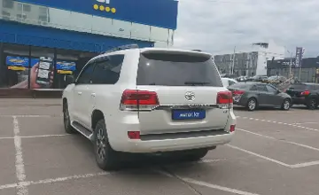 Toyota Land Cruiser 2019 года за 32 000 000 тг. в Алматы фото 4