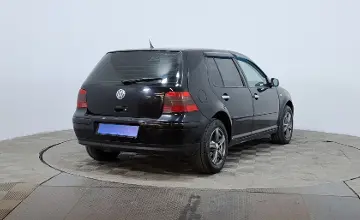 Volkswagen Golf 2002 года за 1 890 000 тг. в Астана