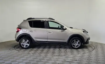 Renault Sandero 2021 года за 4 990 000 тг. в Алматы фото 4