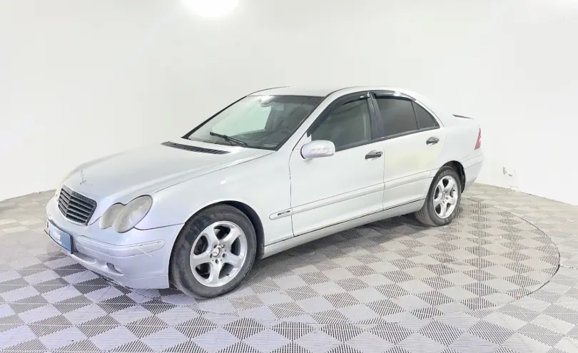 Mercedes-Benz C-Класс 2003 года за 1 390 000 тг. в Павлодар
