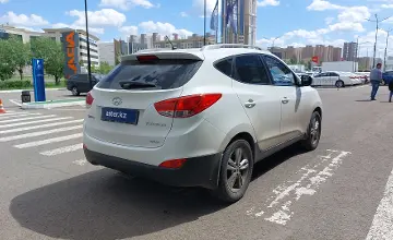 Hyundai Tucson 2012 года за 6 890 000 тг. в Астана фото 3