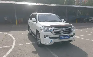 Toyota Land Cruiser 2017 года за 33 160 000 тг. в Алматы фото 2
