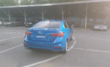 Hyundai Accent 2018 года за 6 290 000 тг. в Алматы фото 3