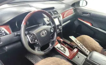 Toyota Camry 2011 года за 6 990 000 тг. в Астана фото 5