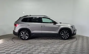 Volkswagen Taos 2022 года за 9 390 000 тг. в Алматы фото 4