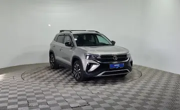 Volkswagen Taos 2022 года за 9 390 000 тг. в Алматы фото 3