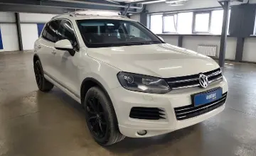 Volkswagen Touareg 2010 года за 8 990 000 тг. в Астана фото 2
