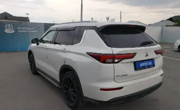 Mitsubishi Outlander 2022 года за 11 390 000 тг. в Шымкент фото 4