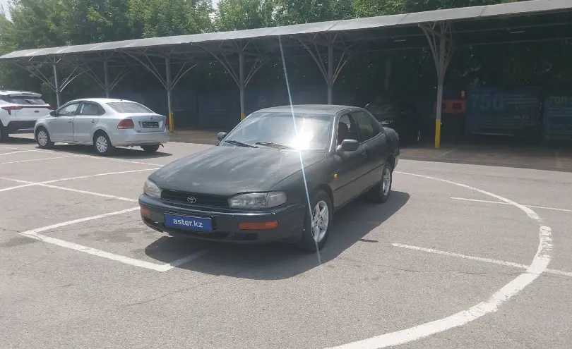 Toyota Camry 1993 года за 990 000 тг. в Алматы