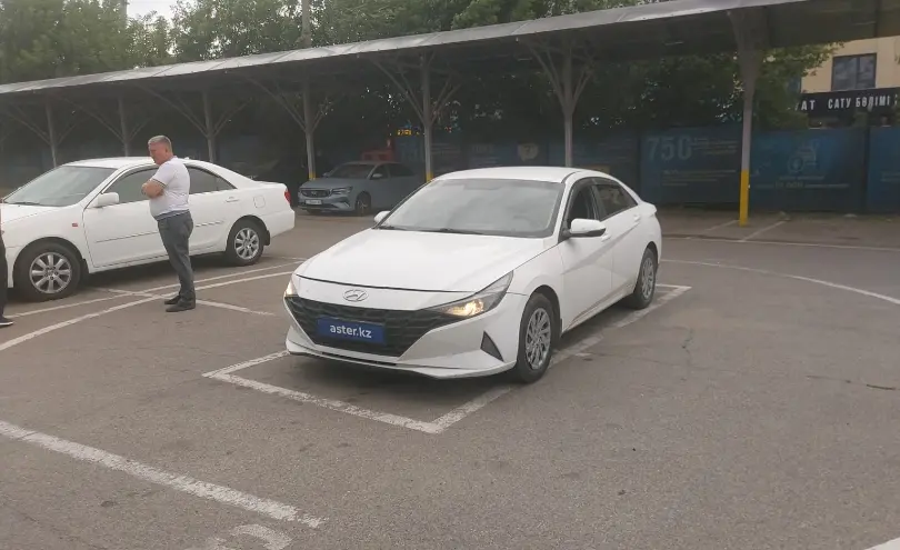 Hyundai Elantra 2022 года за 6 290 000 тг. в Алматы