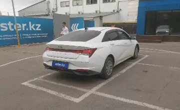 Hyundai Elantra 2022 года за 6 290 000 тг. в Алматы фото 3